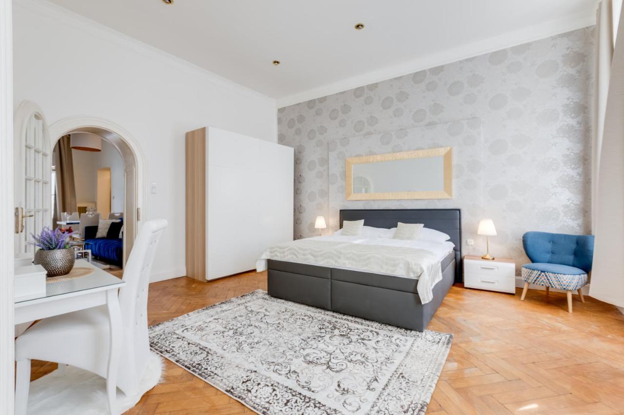Wenceslass Square Royal Residence Apartments Prag Dış mekan fotoğraf