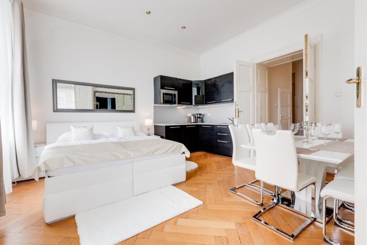 Wenceslass Square Royal Residence Apartments Prag Dış mekan fotoğraf